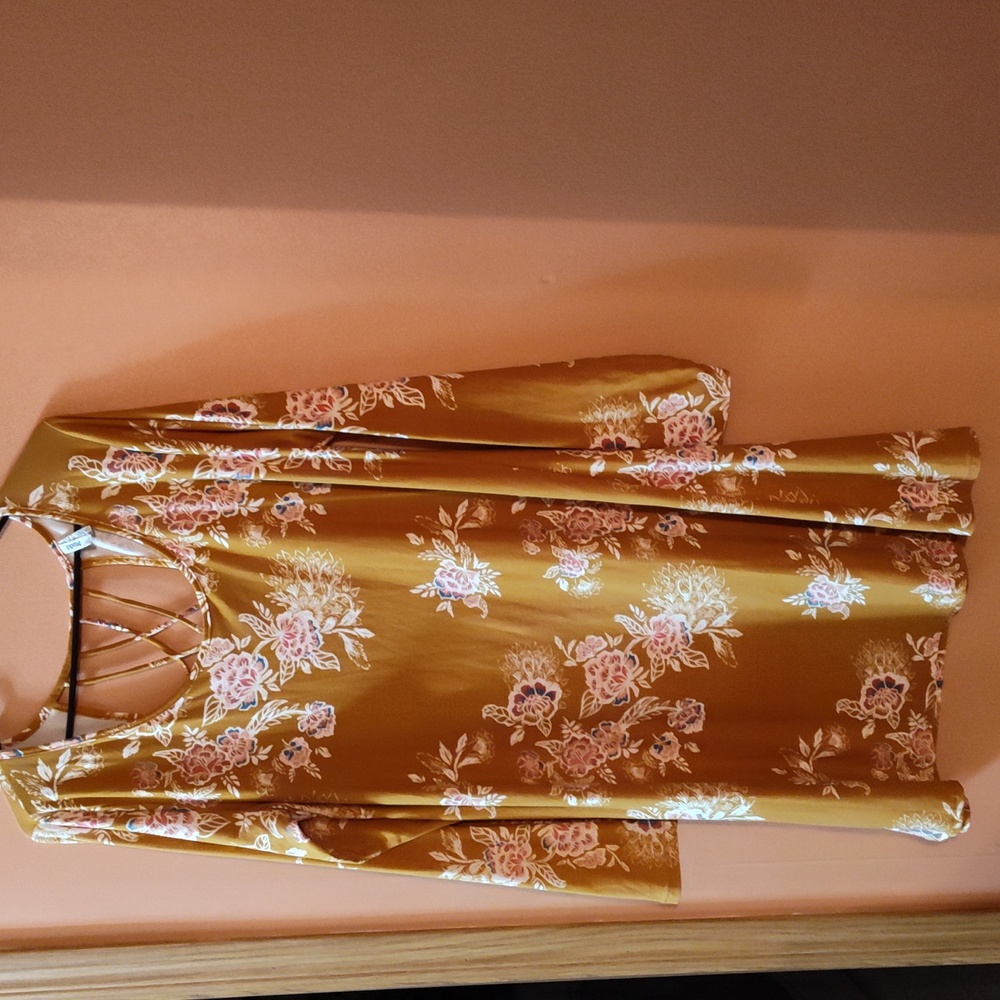 Vintage Floral Woman Dress